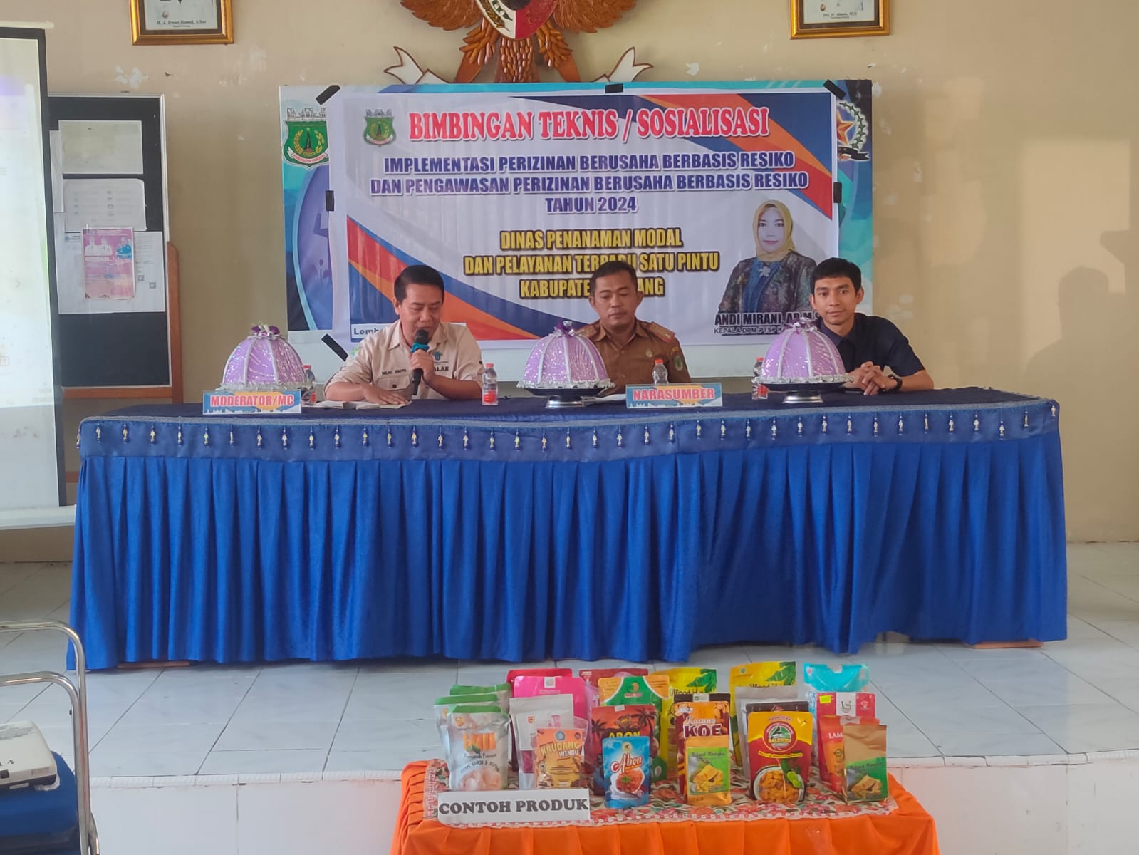 foto Bimbingan Teknis/ Sosialisasi Implementasi Serta Pengawasan Perizinan Berusaha Berbasis Resiko Di Kecamatan Lembang